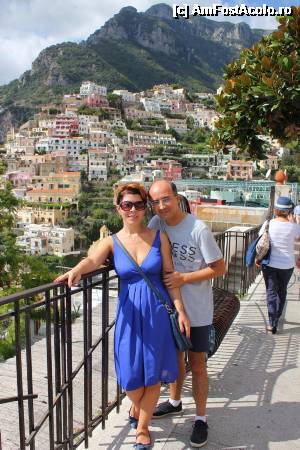 [P35] Noi și Positano.  » foto by gettutza
 - 
<span class="allrVoted glyphicon glyphicon-heart hidden" id="av496040"></span>
<a class="m-l-10 hidden" id="sv496040" onclick="voting_Foto_DelVot(,496040,17505)" role="button">șterge vot <span class="glyphicon glyphicon-remove"></span></a>
<a id="v9496040" class=" c-red"  onclick="voting_Foto_SetVot(496040)" role="button"><span class="glyphicon glyphicon-heart-empty"></span> <b>LIKE</b> = Votează poza</a> <img class="hidden"  id="f496040W9" src="/imagini/loader.gif" border="0" /><span class="AjErrMes hidden" id="e496040ErM"></span>