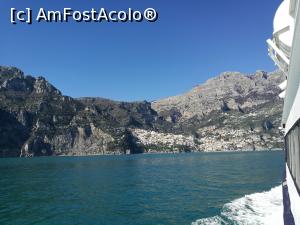 [P53] Pe mare, între Sorrento și Positano » foto by crismis
 - 
<span class="allrVoted glyphicon glyphicon-heart hidden" id="av961216"></span>
<a class="m-l-10 hidden" id="sv961216" onclick="voting_Foto_DelVot(,961216,17505)" role="button">șterge vot <span class="glyphicon glyphicon-remove"></span></a>
<a id="v9961216" class=" c-red"  onclick="voting_Foto_SetVot(961216)" role="button"><span class="glyphicon glyphicon-heart-empty"></span> <b>LIKE</b> = Votează poza</a> <img class="hidden"  id="f961216W9" src="/imagini/loader.gif" border="0" /><span class="AjErrMes hidden" id="e961216ErM"></span>