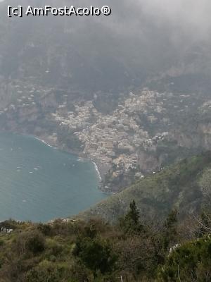 [P38] Nu mă pot abține de la un mic zoom spre Positano » foto by crismis
 - 
<span class="allrVoted glyphicon glyphicon-heart hidden" id="av965683"></span>
<a class="m-l-10 hidden" id="sv965683" onclick="voting_Foto_DelVot(,965683,17505)" role="button">șterge vot <span class="glyphicon glyphicon-remove"></span></a>
<a id="v9965683" class=" c-red"  onclick="voting_Foto_SetVot(965683)" role="button"><span class="glyphicon glyphicon-heart-empty"></span> <b>LIKE</b> = Votează poza</a> <img class="hidden"  id="f965683W9" src="/imagini/loader.gif" border="0" /><span class="AjErrMes hidden" id="e965683ErM"></span>