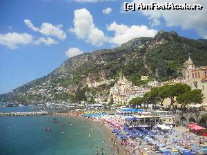 [P21] Plaja centrală din Amalfi.  » foto by nakamura
 - 
<span class="allrVoted glyphicon glyphicon-heart hidden" id="av559281"></span>
<a class="m-l-10 hidden" id="sv559281" onclick="voting_Foto_DelVot(,559281,17505)" role="button">șterge vot <span class="glyphicon glyphicon-remove"></span></a>
<a id="v9559281" class=" c-red"  onclick="voting_Foto_SetVot(559281)" role="button"><span class="glyphicon glyphicon-heart-empty"></span> <b>LIKE</b> = Votează poza</a> <img class="hidden"  id="f559281W9" src="/imagini/loader.gif" border="0" /><span class="AjErrMes hidden" id="e559281ErM"></span>