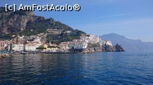 [P14] Vedere spre Atrani de pe un dig din Amalfi.  » foto by Aurici
 - 
<span class="allrVoted glyphicon glyphicon-heart hidden" id="av852048"></span>
<a class="m-l-10 hidden" id="sv852048" onclick="voting_Foto_DelVot(,852048,17505)" role="button">șterge vot <span class="glyphicon glyphicon-remove"></span></a>
<a id="v9852048" class=" c-red"  onclick="voting_Foto_SetVot(852048)" role="button"><span class="glyphicon glyphicon-heart-empty"></span> <b>LIKE</b> = Votează poza</a> <img class="hidden"  id="f852048W9" src="/imagini/loader.gif" border="0" /><span class="AjErrMes hidden" id="e852048ErM"></span>