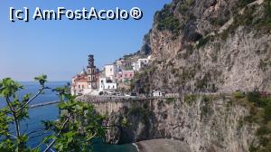 [P15] Atrani, micul sat pescaresc, aici venind pe jos dinspre Ravelo.  » foto by Aurici
 - 
<span class="allrVoted glyphicon glyphicon-heart hidden" id="av852049"></span>
<a class="m-l-10 hidden" id="sv852049" onclick="voting_Foto_DelVot(,852049,17505)" role="button">șterge vot <span class="glyphicon glyphicon-remove"></span></a>
<a id="v9852049" class=" c-red"  onclick="voting_Foto_SetVot(852049)" role="button"><span class="glyphicon glyphicon-heart-empty"></span> <b>LIKE</b> = Votează poza</a> <img class="hidden"  id="f852049W9" src="/imagini/loader.gif" border="0" /><span class="AjErrMes hidden" id="e852049ErM"></span>