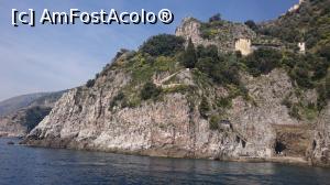 [P25] Am plecat de la Grota de Smarald cu o salupa, catre Amalfi.  » foto by Aurici
 - 
<span class="allrVoted glyphicon glyphicon-heart hidden" id="av852059"></span>
<a class="m-l-10 hidden" id="sv852059" onclick="voting_Foto_DelVot(,852059,17505)" role="button">șterge vot <span class="glyphicon glyphicon-remove"></span></a>
<a id="v9852059" class=" c-red"  onclick="voting_Foto_SetVot(852059)" role="button"><span class="glyphicon glyphicon-heart-empty"></span> <b>LIKE</b> = Votează poza</a> <img class="hidden"  id="f852059W9" src="/imagini/loader.gif" border="0" /><span class="AjErrMes hidden" id="e852059ErM"></span>