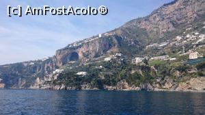 [P27] Aici este si casa Sofiei Loren. Daca vedeti elicopterul, aceea este...  » foto by Aurici
 - 
<span class="allrVoted glyphicon glyphicon-heart hidden" id="av852061"></span>
<a class="m-l-10 hidden" id="sv852061" onclick="voting_Foto_DelVot(,852061,17505)" role="button">șterge vot <span class="glyphicon glyphicon-remove"></span></a>
<a id="v9852061" class=" c-red"  onclick="voting_Foto_SetVot(852061)" role="button"><span class="glyphicon glyphicon-heart-empty"></span> <b>LIKE</b> = Votează poza</a> <img class="hidden"  id="f852061W9" src="/imagini/loader.gif" border="0" /><span class="AjErrMes hidden" id="e852061ErM"></span>