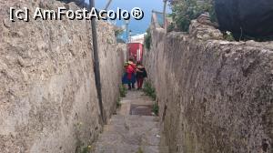 [P49] Nu mai avem asa mult pana la Atrani. Doar zeci de trepte din acestea.  » foto by Aurici
 - 
<span class="allrVoted glyphicon glyphicon-heart hidden" id="av853005"></span>
<a class="m-l-10 hidden" id="sv853005" onclick="voting_Foto_DelVot(,853005,17505)" role="button">șterge vot <span class="glyphicon glyphicon-remove"></span></a>
<a id="v9853005" class=" c-red"  onclick="voting_Foto_SetVot(853005)" role="button"><span class="glyphicon glyphicon-heart-empty"></span> <b>LIKE</b> = Votează poza</a> <img class="hidden"  id="f853005W9" src="/imagini/loader.gif" border="0" /><span class="AjErrMes hidden" id="e853005ErM"></span>