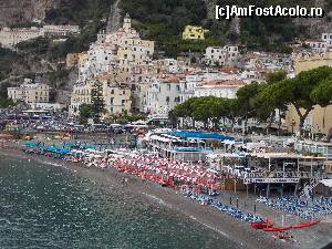 [P03] Plaja Amalfi » foto by alehandra_dada
 - 
<span class="allrVoted glyphicon glyphicon-heart hidden" id="av558530"></span>
<a class="m-l-10 hidden" id="sv558530" onclick="voting_Foto_DelVot(,558530,17505)" role="button">șterge vot <span class="glyphicon glyphicon-remove"></span></a>
<a id="v9558530" class=" c-red"  onclick="voting_Foto_SetVot(558530)" role="button"><span class="glyphicon glyphicon-heart-empty"></span> <b>LIKE</b> = Votează poza</a> <img class="hidden"  id="f558530W9" src="/imagini/loader.gif" border="0" /><span class="AjErrMes hidden" id="e558530ErM"></span>