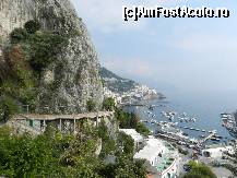 [P03] Amalfi in dreapta se zareste portul Grande marina » foto by claudiu 71
 - 
<span class="allrVoted glyphicon glyphicon-heart hidden" id="av485304"></span>
<a class="m-l-10 hidden" id="sv485304" onclick="voting_Foto_DelVot(,485304,17505)" role="button">șterge vot <span class="glyphicon glyphicon-remove"></span></a>
<a id="v9485304" class=" c-red"  onclick="voting_Foto_SetVot(485304)" role="button"><span class="glyphicon glyphicon-heart-empty"></span> <b>LIKE</b> = Votează poza</a> <img class="hidden"  id="f485304W9" src="/imagini/loader.gif" border="0" /><span class="AjErrMes hidden" id="e485304ErM"></span>