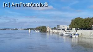 [P27] Le Grand Rhône, debarcader pentru croaziere » foto by Yolanda
 - 
<span class="allrVoted glyphicon glyphicon-heart hidden" id="av1458003"></span>
<a class="m-l-10 hidden" id="sv1458003" onclick="voting_Foto_DelVot(,1458003,17531)" role="button">șterge vot <span class="glyphicon glyphicon-remove"></span></a>
<a id="v91458003" class=" c-red"  onclick="voting_Foto_SetVot(1458003)" role="button"><span class="glyphicon glyphicon-heart-empty"></span> <b>LIKE</b> = Votează poza</a> <img class="hidden"  id="f1458003W9" src="/imagini/loader.gif" border="0" /><span class="AjErrMes hidden" id="e1458003ErM"></span>