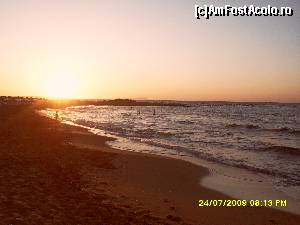 [P06] PLaja de langa Malia, cu nisip fin si apa calda, situata la 10 minute de resort.  » foto by calatorul
 - 
<span class="allrVoted glyphicon glyphicon-heart hidden" id="av567688"></span>
<a class="m-l-10 hidden" id="sv567688" onclick="voting_Foto_DelVot(,567688,17543)" role="button">șterge vot <span class="glyphicon glyphicon-remove"></span></a>
<a id="v9567688" class=" c-red"  onclick="voting_Foto_SetVot(567688)" role="button"><span class="glyphicon glyphicon-heart-empty"></span> <b>LIKE</b> = Votează poza</a> <img class="hidden"  id="f567688W9" src="/imagini/loader.gif" border="0" /><span class="AjErrMes hidden" id="e567688ErM"></span>