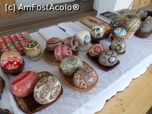 [P12] Ouă de struţ încondeiate, superbe!  » foto by Safta Radu
 - 
<span class="allrVoted glyphicon glyphicon-heart hidden" id="av1093786"></span>
<a class="m-l-10 hidden" id="sv1093786" onclick="voting_Foto_DelVot(,1093786,17554)" role="button">șterge vot <span class="glyphicon glyphicon-remove"></span></a>
<a id="v91093786" class=" c-red"  onclick="voting_Foto_SetVot(1093786)" role="button"><span class="glyphicon glyphicon-heart-empty"></span> <b>LIKE</b> = Votează poza</a> <img class="hidden"  id="f1093786W9" src="/imagini/loader.gif" border="0" /><span class="AjErrMes hidden" id="e1093786ErM"></span>