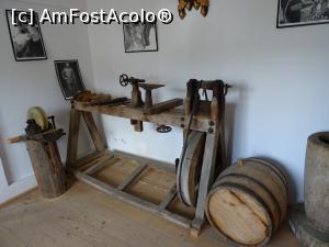 [P13] Atelier - Muzeul Etnografic. » foto by tata123 🔱
 - 
<span class="allrVoted glyphicon glyphicon-heart hidden" id="av1254016"></span>
<a class="m-l-10 hidden" id="sv1254016" onclick="voting_Foto_DelVot(,1254016,17554)" role="button">șterge vot <span class="glyphicon glyphicon-remove"></span></a>
<a id="v91254016" class=" c-red"  onclick="voting_Foto_SetVot(1254016)" role="button"><span class="glyphicon glyphicon-heart-empty"></span> <b>LIKE</b> = Votează poza</a> <img class="hidden"  id="f1254016W9" src="/imagini/loader.gif" border="0" /><span class="AjErrMes hidden" id="e1254016ErM"></span>