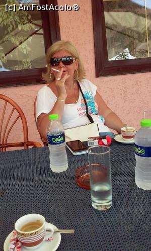 [P19] la o cafea in barul hotelului Tropicana » foto by Paloma
 - 
<span class="allrVoted glyphicon glyphicon-heart hidden" id="av793476"></span>
<a class="m-l-10 hidden" id="sv793476" onclick="voting_Foto_DelVot(,793476,17569)" role="button">șterge vot <span class="glyphicon glyphicon-remove"></span></a>
<a id="v9793476" class=" c-red"  onclick="voting_Foto_SetVot(793476)" role="button"><span class="glyphicon glyphicon-heart-empty"></span> <b>LIKE</b> = Votează poza</a> <img class="hidden"  id="f793476W9" src="/imagini/loader.gif" border="0" /><span class="AjErrMes hidden" id="e793476ErM"></span>