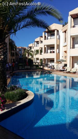 [P08] piscina principala » foto by teona
 - 
<span class="allrVoted glyphicon glyphicon-heart hidden" id="av840477"></span>
<a class="m-l-10 hidden" id="sv840477" onclick="voting_Foto_DelVot(,840477,17581)" role="button">șterge vot <span class="glyphicon glyphicon-remove"></span></a>
<a id="v9840477" class=" c-red"  onclick="voting_Foto_SetVot(840477)" role="button"><span class="glyphicon glyphicon-heart-empty"></span> <b>LIKE</b> = Votează poza</a> <img class="hidden"  id="f840477W9" src="/imagini/loader.gif" border="0" /><span class="AjErrMes hidden" id="e840477ErM"></span>