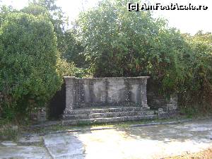 [P24] Limenas, Thassos - situl arheologic din Limenas » foto by biancuta
 - 
<span class="allrVoted glyphicon glyphicon-heart hidden" id="av525471"></span>
<a class="m-l-10 hidden" id="sv525471" onclick="voting_Foto_DelVot(,525471,17584)" role="button">șterge vot <span class="glyphicon glyphicon-remove"></span></a>
<a id="v9525471" class=" c-red"  onclick="voting_Foto_SetVot(525471)" role="button"><span class="glyphicon glyphicon-heart-empty"></span> <b>LIKE</b> = Votează poza</a> <img class="hidden"  id="f525471W9" src="/imagini/loader.gif" border="0" /><span class="AjErrMes hidden" id="e525471ErM"></span>