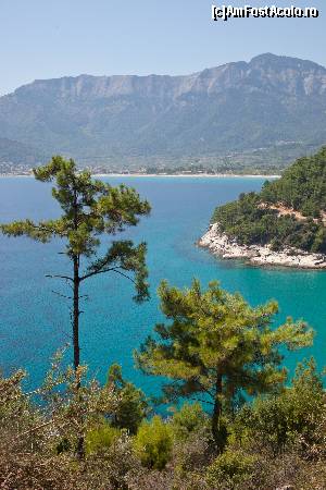 [P05] vedere catre potamia-panaghia » foto by dranal
 - 
<span class="allrVoted glyphicon glyphicon-heart hidden" id="av670434"></span>
<a class="m-l-10 hidden" id="sv670434" onclick="voting_Foto_DelVot(,670434,17592)" role="button">șterge vot <span class="glyphicon glyphicon-remove"></span></a>
<a id="v9670434" class=" c-red"  onclick="voting_Foto_SetVot(670434)" role="button"><span class="glyphicon glyphicon-heart-empty"></span> <b>LIKE</b> = Votează poza</a> <img class="hidden"  id="f670434W9" src="/imagini/loader.gif" border="0" /><span class="AjErrMes hidden" id="e670434ErM"></span>