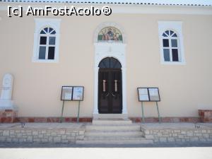 [P47] Intrare la Biserica Agios Visarion.  » foto by maryka
 - 
<span class="allrVoted glyphicon glyphicon-heart hidden" id="av922842"></span>
<a class="m-l-10 hidden" id="sv922842" onclick="voting_Foto_DelVot(,922842,17593)" role="button">șterge vot <span class="glyphicon glyphicon-remove"></span></a>
<a id="v9922842" class=" c-red"  onclick="voting_Foto_SetVot(922842)" role="button"><span class="glyphicon glyphicon-heart-empty"></span> <b>LIKE</b> = Votează poza</a> <img class="hidden"  id="f922842W9" src="/imagini/loader.gif" border="0" /><span class="AjErrMes hidden" id="e922842ErM"></span>
