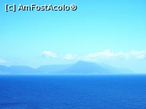 [P06] Vedere de la Doukato Lighthouse (Farul Doukato), insula Kefalonia... atat de aproape!  » foto by Dana2008
 - 
<span class="allrVoted glyphicon glyphicon-heart hidden" id="av995490"></span>
<a class="m-l-10 hidden" id="sv995490" onclick="voting_Foto_DelVot(,995490,17593)" role="button">șterge vot <span class="glyphicon glyphicon-remove"></span></a>
<a id="v9995490" class=" c-red"  onclick="voting_Foto_SetVot(995490)" role="button"><span class="glyphicon glyphicon-heart-empty"></span> <b>LIKE</b> = Votează poza</a> <img class="hidden"  id="f995490W9" src="/imagini/loader.gif" border="0" /><span class="AjErrMes hidden" id="e995490ErM"></span>