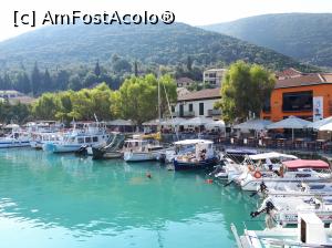 [P29] portul Vasiliki Lefkada » foto by Dana2008
 - 
<span class="allrVoted glyphicon glyphicon-heart hidden" id="av1098401"></span>
<a class="m-l-10 hidden" id="sv1098401" onclick="voting_Foto_DelVot(,1098401,17593)" role="button">șterge vot <span class="glyphicon glyphicon-remove"></span></a>
<a id="v91098401" class=" c-red"  onclick="voting_Foto_SetVot(1098401)" role="button"><span class="glyphicon glyphicon-heart-empty"></span> <b>LIKE</b> = Votează poza</a> <img class="hidden"  id="f1098401W9" src="/imagini/loader.gif" border="0" /><span class="AjErrMes hidden" id="e1098401ErM"></span>