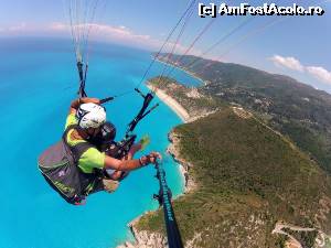 [P01] zbor cu parapanta- in Lefkada- www.paragliding-greece. gr » foto by mmihaela13*
 - 
<span class="allrVoted glyphicon glyphicon-heart hidden" id="av653592"></span>
<a class="m-l-10 hidden" id="sv653592" onclick="voting_Foto_DelVot(,653592,17593)" role="button">șterge vot <span class="glyphicon glyphicon-remove"></span></a>
<a id="v9653592" class=" c-red"  onclick="voting_Foto_SetVot(653592)" role="button"><span class="glyphicon glyphicon-heart-empty"></span> <b>LIKE</b> = Votează poza</a> <img class="hidden"  id="f653592W9" src="/imagini/loader.gif" border="0" /><span class="AjErrMes hidden" id="e653592ErM"></span>