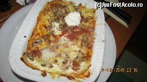 [P76] Lasagna la Konoba Kum » foto by crismis
 - 
<span class="allrVoted glyphicon glyphicon-heart hidden" id="av667601"></span>
<a class="m-l-10 hidden" id="sv667601" onclick="voting_Foto_DelVot(,667601,17597)" role="button">șterge vot <span class="glyphicon glyphicon-remove"></span></a>
<a id="v9667601" class=" c-red"  onclick="voting_Foto_SetVot(667601)" role="button"><span class="glyphicon glyphicon-heart-empty"></span> <b>LIKE</b> = Votează poza</a> <img class="hidden"  id="f667601W9" src="/imagini/loader.gif" border="0" /><span class="AjErrMes hidden" id="e667601ErM"></span>