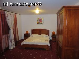 [P02] Camera dubla - Red Confort Hotel - Alexandria.  » foto by tata123 🔱
 - 
<span class="allrVoted glyphicon glyphicon-heart hidden" id="av872964"></span>
<a class="m-l-10 hidden" id="sv872964" onclick="voting_Foto_DelVot(,872964,17612)" role="button">șterge vot <span class="glyphicon glyphicon-remove"></span></a>
<a id="v9872964" class=" c-red"  onclick="voting_Foto_SetVot(872964)" role="button"><span class="glyphicon glyphicon-heart-empty"></span> <b>LIKE</b> = Votează poza</a> <img class="hidden"  id="f872964W9" src="/imagini/loader.gif" border="0" /><span class="AjErrMes hidden" id="e872964ErM"></span>