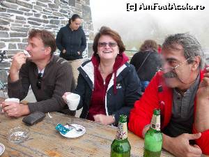 [P06] Pe o terasa la Balea lac, o bere rece si o cafea fierbinte!  » foto by serban55
 - 
<span class="allrVoted glyphicon glyphicon-heart hidden" id="av564878"></span>
<a class="m-l-10 hidden" id="sv564878" onclick="voting_Foto_DelVot(,564878,17618)" role="button">șterge vot <span class="glyphicon glyphicon-remove"></span></a>
<a id="v9564878" class=" c-red"  onclick="voting_Foto_SetVot(564878)" role="button"><span class="glyphicon glyphicon-heart-empty"></span> <b>LIKE</b> = Votează poza</a> <img class="hidden"  id="f564878W9" src="/imagini/loader.gif" border="0" /><span class="AjErrMes hidden" id="e564878ErM"></span>
