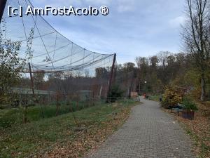 [P45] Zoo Târgu Mureș,o colivie pe măsură » foto by AZE
 - 
<span class="allrVoted glyphicon glyphicon-heart hidden" id="av1397527"></span>
<a class="m-l-10 hidden" id="sv1397527" onclick="voting_Foto_DelVot(,1397527,17687)" role="button">șterge vot <span class="glyphicon glyphicon-remove"></span></a>
<a id="v91397527" class=" c-red"  onclick="voting_Foto_SetVot(1397527)" role="button"><span class="glyphicon glyphicon-heart-empty"></span> <b>LIKE</b> = Votează poza</a> <img class="hidden"  id="f1397527W9" src="/imagini/loader.gif" border="0" /><span class="AjErrMes hidden" id="e1397527ErM"></span>