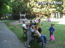 [P36] Si un alt ponei, si mai singuratic, alaturi de un grup de elevi galagioasi » foto by dorgo
 - 
<span class="allrVoted glyphicon glyphicon-heart hidden" id="av203080"></span>
<a class="m-l-10 hidden" id="sv203080" onclick="voting_Foto_DelVot(,203080,17687)" role="button">șterge vot <span class="glyphicon glyphicon-remove"></span></a>
<a id="v9203080" class=" c-red"  onclick="voting_Foto_SetVot(203080)" role="button"><span class="glyphicon glyphicon-heart-empty"></span> <b>LIKE</b> = Votează poza</a> <img class="hidden"  id="f203080W9" src="/imagini/loader.gif" border="0" /><span class="AjErrMes hidden" id="e203080ErM"></span>