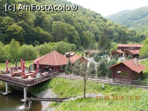 [P05] Complex Cheile Cibinului-restaurantul şi terasa » foto by ANILU
 - 
<span class="allrVoted glyphicon glyphicon-heart hidden" id="av742856"></span>
<a class="m-l-10 hidden" id="sv742856" onclick="voting_Foto_DelVot(,742856,17702)" role="button">șterge vot <span class="glyphicon glyphicon-remove"></span></a>
<a id="v9742856" class=" c-red"  onclick="voting_Foto_SetVot(742856)" role="button"><span class="glyphicon glyphicon-heart-empty"></span> <b>LIKE</b> = Votează poza</a> <img class="hidden"  id="f742856W9" src="/imagini/loader.gif" border="0" /><span class="AjErrMes hidden" id="e742856ErM"></span>