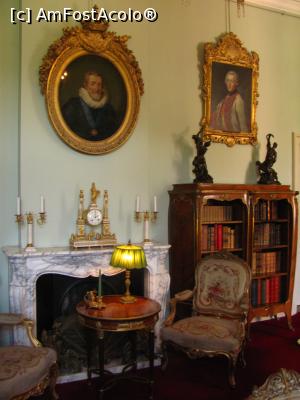 [P24] Interior din castel » foto by Radu Tudoran
 - 
<span class="allrVoted glyphicon glyphicon-heart hidden" id="av903430"></span>
<a class="m-l-10 hidden" id="sv903430" onclick="voting_Foto_DelVot(,903430,17711)" role="button">șterge vot <span class="glyphicon glyphicon-remove"></span></a>
<a id="v9903430" class=" c-red"  onclick="voting_Foto_SetVot(903430)" role="button"><span class="glyphicon glyphicon-heart-empty"></span> <b>LIKE</b> = Votează poza</a> <img class="hidden"  id="f903430W9" src="/imagini/loader.gif" border="0" /><span class="AjErrMes hidden" id="e903430ErM"></span>