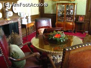 [P04] Salonul Kaiser-ului, decorat cu obiecte aduse de la proprietatile sale » foto by Radu Tudoran
 - 
<span class="allrVoted glyphicon glyphicon-heart hidden" id="av903409"></span>
<a class="m-l-10 hidden" id="sv903409" onclick="voting_Foto_DelVot(,903409,17711)" role="button">șterge vot <span class="glyphicon glyphicon-remove"></span></a>
<a id="v9903409" class=" c-red"  onclick="voting_Foto_SetVot(903409)" role="button"><span class="glyphicon glyphicon-heart-empty"></span> <b>LIKE</b> = Votează poza</a> <img class="hidden"  id="f903409W9" src="/imagini/loader.gif" border="0" /><span class="AjErrMes hidden" id="e903409ErM"></span>