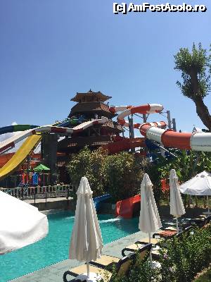 [P04] Funfair aquapark » foto by crysss
 - 
<span class="allrVoted glyphicon glyphicon-heart hidden" id="av634217"></span>
<a class="m-l-10 hidden" id="sv634217" onclick="voting_Foto_DelVot(,634217,17723)" role="button">șterge vot <span class="glyphicon glyphicon-remove"></span></a>
<a id="v9634217" class=" c-red"  onclick="voting_Foto_SetVot(634217)" role="button"><span class="glyphicon glyphicon-heart-empty"></span> <b>LIKE</b> = Votează poza</a> <img class="hidden"  id="f634217W9" src="/imagini/loader.gif" border="0" /><span class="AjErrMes hidden" id="e634217ErM"></span>