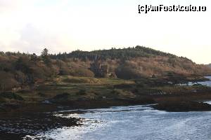[P56] Dunvegan Castle văzut din depărtare.  » foto by ariciu*
 - 
<span class="allrVoted glyphicon glyphicon-heart hidden" id="av575255"></span>
<a class="m-l-10 hidden" id="sv575255" onclick="voting_Foto_DelVot(,575255,17740)" role="button">șterge vot <span class="glyphicon glyphicon-remove"></span></a>
<a id="v9575255" class=" c-red"  onclick="voting_Foto_SetVot(575255)" role="button"><span class="glyphicon glyphicon-heart-empty"></span> <b>LIKE</b> = Votează poza</a> <img class="hidden"  id="f575255W9" src="/imagini/loader.gif" border="0" /><span class="AjErrMes hidden" id="e575255ErM"></span>