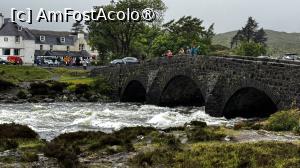 [P01] Sligachan - hotelul, râul și podul de piatra » foto by Mika
 - 
<span class="allrVoted glyphicon glyphicon-heart hidden" id="av1487235"></span>
<a class="m-l-10 hidden" id="sv1487235" onclick="voting_Foto_DelVot(,1487235,17740)" role="button">șterge vot <span class="glyphicon glyphicon-remove"></span></a>
<a id="v91487235" class=" c-red"  onclick="voting_Foto_SetVot(1487235)" role="button"><span class="glyphicon glyphicon-heart-empty"></span> <b>LIKE</b> = Votează poza</a> <img class="hidden"  id="f1487235W9" src="/imagini/loader.gif" border="0" /><span class="AjErrMes hidden" id="e1487235ErM"></span>