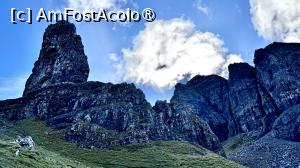 [P32] Old Man of Storr » foto by Mika
 - 
<span class="allrVoted glyphicon glyphicon-heart hidden" id="av1487266"></span>
<a class="m-l-10 hidden" id="sv1487266" onclick="voting_Foto_DelVot(,1487266,17740)" role="button">șterge vot <span class="glyphicon glyphicon-remove"></span></a>
<a id="v91487266" class=" c-red"  onclick="voting_Foto_SetVot(1487266)" role="button"><span class="glyphicon glyphicon-heart-empty"></span> <b>LIKE</b> = Votează poza</a> <img class="hidden"  id="f1487266W9" src="/imagini/loader.gif" border="0" /><span class="AjErrMes hidden" id="e1487266ErM"></span>
