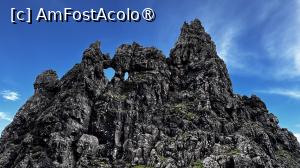 [P36] Pe Old Man of Storr » foto by Mika
 - 
<span class="allrVoted glyphicon glyphicon-heart hidden" id="av1487270"></span>
<a class="m-l-10 hidden" id="sv1487270" onclick="voting_Foto_DelVot(,1487270,17740)" role="button">șterge vot <span class="glyphicon glyphicon-remove"></span></a>
<a id="v91487270" class=" c-red"  onclick="voting_Foto_SetVot(1487270)" role="button"><span class="glyphicon glyphicon-heart-empty"></span> <b>LIKE</b> = Votează poza</a> <img class="hidden"  id="f1487270W9" src="/imagini/loader.gif" border="0" /><span class="AjErrMes hidden" id="e1487270ErM"></span>