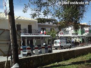 [P16] Trenuletul ce face curse regulate intre Sivota si Agia Paraskevi » foto by irinad
 - 
<span class="allrVoted glyphicon glyphicon-heart hidden" id="av576158"></span>
<a class="m-l-10 hidden" id="sv576158" onclick="voting_Foto_DelVot(,576158,17744)" role="button">șterge vot <span class="glyphicon glyphicon-remove"></span></a>
<a id="v9576158" class=" c-red"  onclick="voting_Foto_SetVot(576158)" role="button"><span class="glyphicon glyphicon-heart-empty"></span> <b>LIKE</b> = Votează poza</a> <img class="hidden"  id="f576158W9" src="/imagini/loader.gif" border="0" /><span class="AjErrMes hidden" id="e576158ErM"></span>