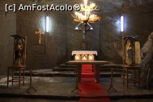 [P17] Cacica, Mina Salina, Altarul luminat de Candelabru realizat din coarne de cerb » foto by mprofeanu
 - 
<span class="allrVoted glyphicon glyphicon-heart hidden" id="av1164978"></span>
<a class="m-l-10 hidden" id="sv1164978" onclick="voting_Foto_DelVot(,1164978,17758)" role="button">șterge vot <span class="glyphicon glyphicon-remove"></span></a>
<a id="v91164978" class=" c-red"  onclick="voting_Foto_SetVot(1164978)" role="button"><span class="glyphicon glyphicon-heart-empty"></span> <b>LIKE</b> = Votează poza</a> <img class="hidden"  id="f1164978W9" src="/imagini/loader.gif" border="0" /><span class="AjErrMes hidden" id="e1164978ErM"></span>