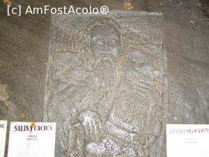 [P14] Salina din Cacica - Basorelief in sare, pe peretii 'Capelei Ortodoxe' » foto by RoF*
 - 
<span class="allrVoted glyphicon glyphicon-heart hidden" id="av706464"></span>
<a class="m-l-10 hidden" id="sv706464" onclick="voting_Foto_DelVot(,706464,17758)" role="button">șterge vot <span class="glyphicon glyphicon-remove"></span></a>
<a id="v9706464" class=" c-red"  onclick="voting_Foto_SetVot(706464)" role="button"><span class="glyphicon glyphicon-heart-empty"></span> <b>LIKE</b> = Votează poza</a> <img class="hidden"  id="f706464W9" src="/imagini/loader.gif" border="0" /><span class="AjErrMes hidden" id="e706464ErM"></span>