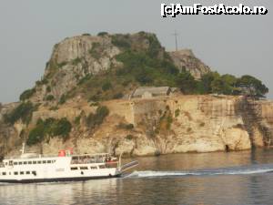 [P01] În apropierea portului din Corfu. » foto by carmenvieru11
 - 
<span class="allrVoted glyphicon glyphicon-heart hidden" id="av699415"></span>
<a class="m-l-10 hidden" id="sv699415" onclick="voting_Foto_DelVot(,699415,17783)" role="button">șterge vot <span class="glyphicon glyphicon-remove"></span></a>
<a id="v9699415" class=" c-red"  onclick="voting_Foto_SetVot(699415)" role="button"><span class="glyphicon glyphicon-heart-empty"></span> <b>LIKE</b> = Votează poza</a> <img class="hidden"  id="f699415W9" src="/imagini/loader.gif" border="0" /><span class="AjErrMes hidden" id="e699415ErM"></span>
