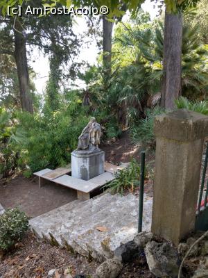 [P91] Statuia lordului Byron. » foto by maryka
 - 
<span class="allrVoted glyphicon glyphicon-heart hidden" id="av1246992"></span>
<a class="m-l-10 hidden" id="sv1246992" onclick="voting_Foto_DelVot(,1246992,17783)" role="button">șterge vot <span class="glyphicon glyphicon-remove"></span></a>
<a id="v91246992" class=" c-red"  onclick="voting_Foto_SetVot(1246992)" role="button"><span class="glyphicon glyphicon-heart-empty"></span> <b>LIKE</b> = Votează poza</a> <img class="hidden"  id="f1246992W9" src="/imagini/loader.gif" border="0" /><span class="AjErrMes hidden" id="e1246992ErM"></span>