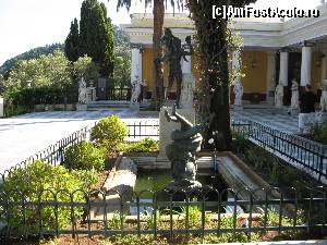 [P18] „Peristilul Muzelor” - Palatul Achilleion, Corfu » foto by vlado2
 - 
<span class="allrVoted glyphicon glyphicon-heart hidden" id="av578911"></span>
<a class="m-l-10 hidden" id="sv578911" onclick="voting_Foto_DelVot(,578911,17783)" role="button">șterge vot <span class="glyphicon glyphicon-remove"></span></a>
<a id="v9578911" class=" c-red"  onclick="voting_Foto_SetVot(578911)" role="button"><span class="glyphicon glyphicon-heart-empty"></span> <b>LIKE</b> = Votează poza</a> <img class="hidden"  id="f578911W9" src="/imagini/loader.gif" border="0" /><span class="AjErrMes hidden" id="e578911ErM"></span>