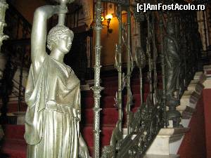 [P06] Impozanta scara ce urca din sala de primire a Palatului Achilleion » foto by vlado2
 - 
<span class="allrVoted glyphicon glyphicon-heart hidden" id="av578890"></span>
<a class="m-l-10 hidden" id="sv578890" onclick="voting_Foto_DelVot(,578890,17783)" role="button">șterge vot <span class="glyphicon glyphicon-remove"></span></a>
<a id="v9578890" class=" c-red"  onclick="voting_Foto_SetVot(578890)" role="button"><span class="glyphicon glyphicon-heart-empty"></span> <b>LIKE</b> = Votează poza</a> <img class="hidden"  id="f578890W9" src="/imagini/loader.gif" border="0" /><span class="AjErrMes hidden" id="e578890ErM"></span>