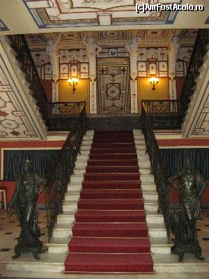 [P07] “Scara Zeilor greci” din Palatul Achilleion » foto by vlado2
 - 
<span class="allrVoted glyphicon glyphicon-heart hidden" id="av578891"></span>
<a class="m-l-10 hidden" id="sv578891" onclick="voting_Foto_DelVot(,578891,17783)" role="button">șterge vot <span class="glyphicon glyphicon-remove"></span></a>
<a id="v9578891" class=" c-red"  onclick="voting_Foto_SetVot(578891)" role="button"><span class="glyphicon glyphicon-heart-empty"></span> <b>LIKE</b> = Votează poza</a> <img class="hidden"  id="f578891W9" src="/imagini/loader.gif" border="0" /><span class="AjErrMes hidden" id="e578891ErM"></span>