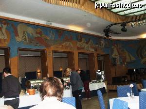 [P13] Vedere din restaurant, iaca si fresca murala » foto by Eugenia55* †
 - 
<span class="allrVoted glyphicon glyphicon-heart hidden" id="av579380"></span>
<a class="m-l-10 hidden" id="sv579380" onclick="voting_Foto_DelVot(,579380,17789)" role="button">șterge vot <span class="glyphicon glyphicon-remove"></span></a>
<a id="v9579380" class=" c-red"  onclick="voting_Foto_SetVot(579380)" role="button"><span class="glyphicon glyphicon-heart-empty"></span> <b>LIKE</b> = Votează poza</a> <img class="hidden"  id="f579380W9" src="/imagini/loader.gif" border="0" /><span class="AjErrMes hidden" id="e579380ErM"></span>
