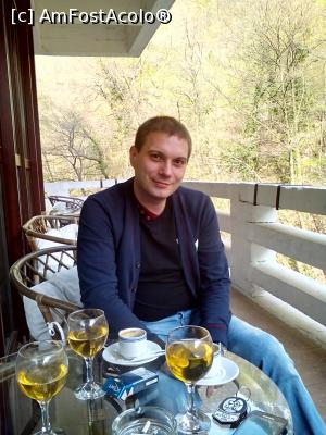 [P03] pe terasa restaurantului hotel roman » foto by gcristian
 - 
<span class="allrVoted glyphicon glyphicon-heart hidden" id="av785316"></span>
<a class="m-l-10 hidden" id="sv785316" onclick="voting_Foto_DelVot(,785316,17791)" role="button">șterge vot <span class="glyphicon glyphicon-remove"></span></a>
<a id="v9785316" class=" c-red"  onclick="voting_Foto_SetVot(785316)" role="button"><span class="glyphicon glyphicon-heart-empty"></span> <b>LIKE</b> = Votează poza</a> <img class="hidden"  id="f785316W9" src="/imagini/loader.gif" border="0" /><span class="AjErrMes hidden" id="e785316ErM"></span>