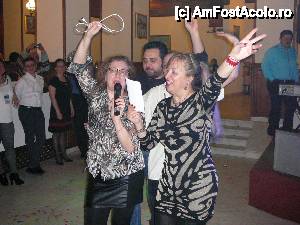 [P17] Imnul AFA cântat 'live' la petrecere » foto by Claudiu U.
 - 
<span class="allrVoted glyphicon glyphicon-heart hidden" id="av614372"></span>
<a class="m-l-10 hidden" id="sv614372" onclick="voting_Foto_DelVot(,614372,17815)" role="button">șterge vot <span class="glyphicon glyphicon-remove"></span></a>
<a id="v9614372" class=" c-red"  onclick="voting_Foto_SetVot(614372)" role="button"><span class="glyphicon glyphicon-heart-empty"></span> <b>LIKE</b> = Votează poza</a> <img class="hidden"  id="f614372W9" src="/imagini/loader.gif" border="0" /><span class="AjErrMes hidden" id="e614372ErM"></span>