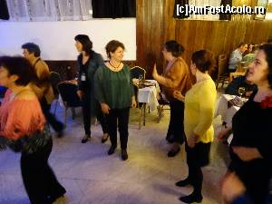 [P22] Întâlnirea AFA 2015 - Hotel Belvedere Predeal. Ringul de dans » foto by vega06
 - 
<span class="allrVoted glyphicon glyphicon-heart hidden" id="av606345"></span>
<a class="m-l-10 hidden" id="sv606345" onclick="voting_Foto_DelVot(,606345,17815)" role="button">șterge vot <span class="glyphicon glyphicon-remove"></span></a>
<a id="v9606345" class=" c-red"  onclick="voting_Foto_SetVot(606345)" role="button"><span class="glyphicon glyphicon-heart-empty"></span> <b>LIKE</b> = Votează poza</a> <img class="hidden"  id="f606345W9" src="/imagini/loader.gif" border="0" /><span class="AjErrMes hidden" id="e606345ErM"></span>