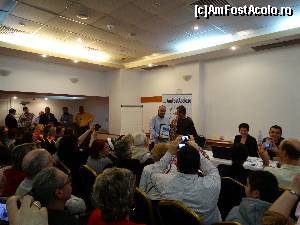 [P77] Festivitatea de premiere - Iulian68 » foto by vega06
 - 
<span class="allrVoted glyphicon glyphicon-heart hidden" id="av606400"></span>
<a class="m-l-10 hidden" id="sv606400" onclick="voting_Foto_DelVot(,606400,17815)" role="button">șterge vot <span class="glyphicon glyphicon-remove"></span></a>
<a id="v9606400" class=" c-red"  onclick="voting_Foto_SetVot(606400)" role="button"><span class="glyphicon glyphicon-heart-empty"></span> <b>LIKE</b> = Votează poza</a> <img class="hidden"  id="f606400W9" src="/imagini/loader.gif" border="0" /><span class="AjErrMes hidden" id="e606400ErM"></span>