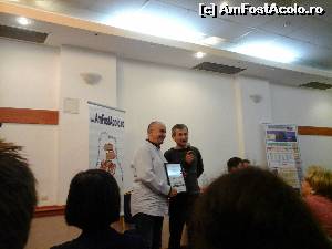 [P17] Iulian68 de care m-am 'lovit' tot timpul cand ma asezam la masa » foto by irinad
 - 
<span class="allrVoted glyphicon glyphicon-heart hidden" id="av605996"></span>
<a class="m-l-10 hidden" id="sv605996" onclick="voting_Foto_DelVot(,605996,17815)" role="button">șterge vot <span class="glyphicon glyphicon-remove"></span></a>
<a id="v9605996" class=" c-red"  onclick="voting_Foto_SetVot(605996)" role="button"><span class="glyphicon glyphicon-heart-empty"></span> <b>LIKE</b> = Votează poza</a> <img class="hidden"  id="f605996W9" src="/imagini/loader.gif" border="0" /><span class="AjErrMes hidden" id="e605996ErM"></span>